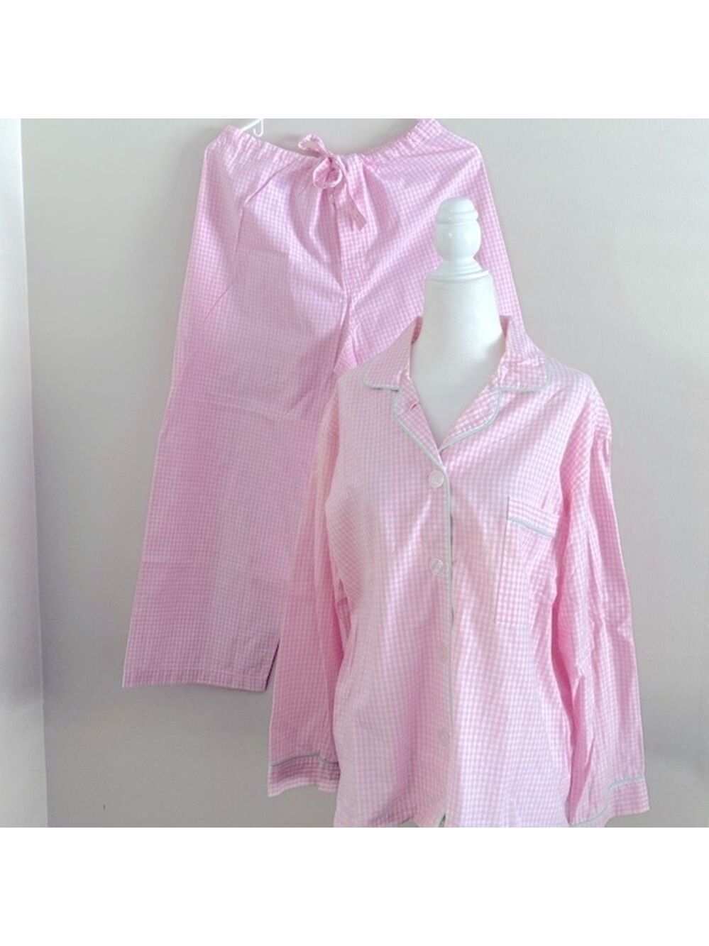 Victoria’s Secret vintage gingham pink & white cotton pj set